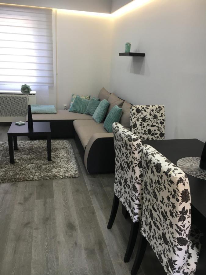 Apartman Mercedes Szeged Ngoại thất bức ảnh