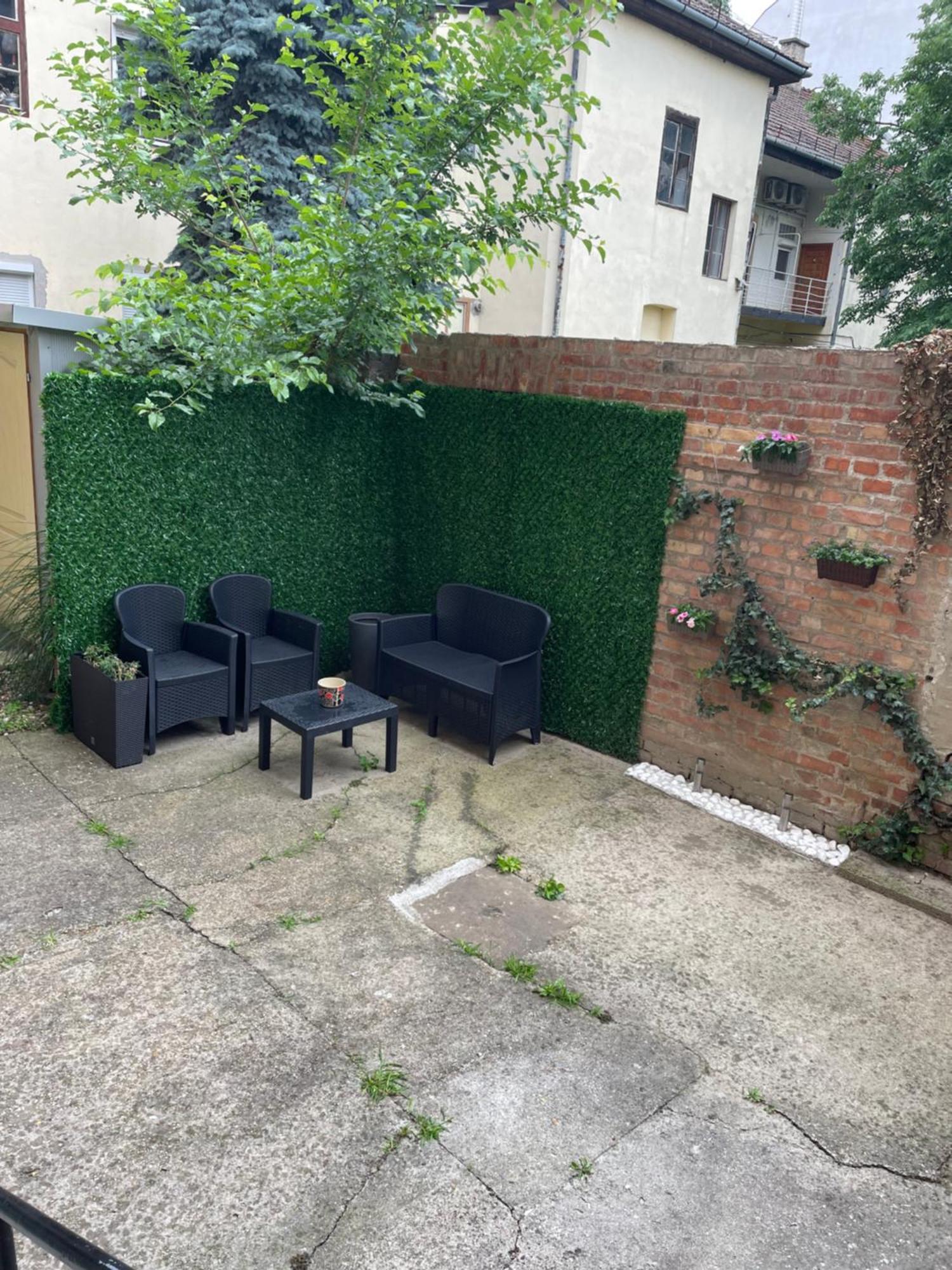 Apartman Mercedes Szeged Ngoại thất bức ảnh